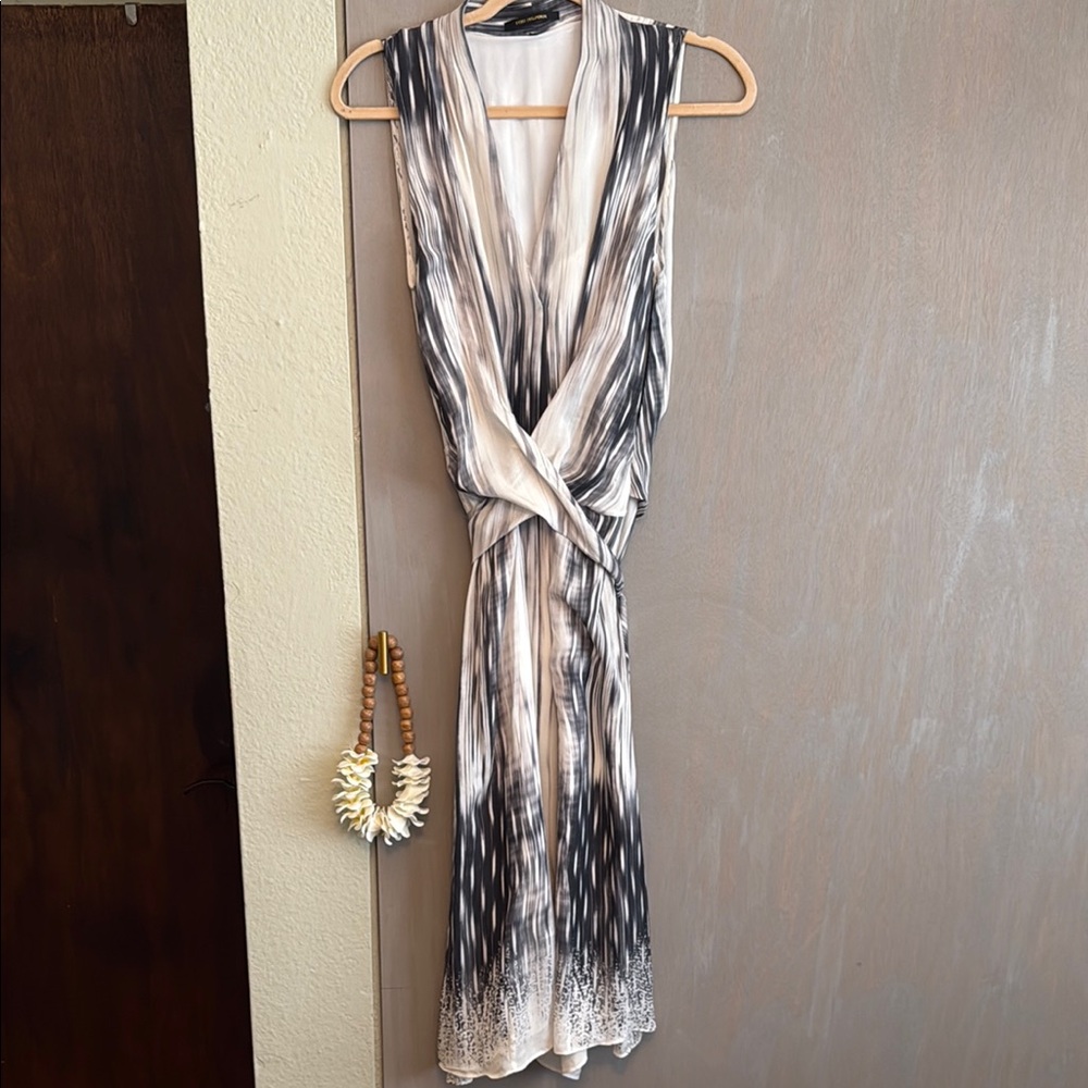 Kobi Halperin Elegant Black and White Sleeveless Dress